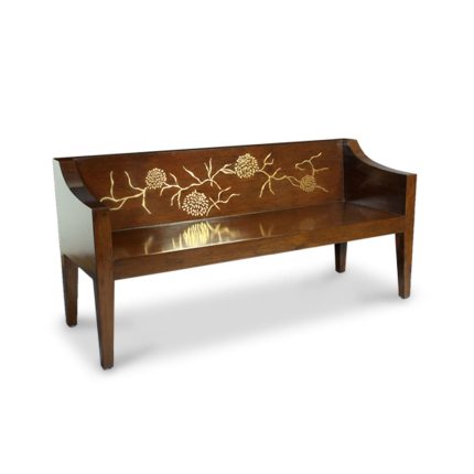 Chrysanthemum Bench_Angle